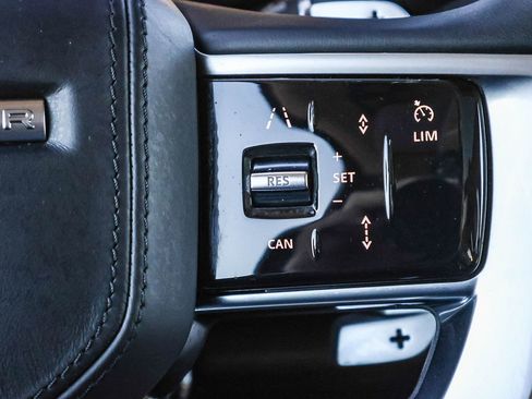 Certified 2023 Land Rover Range Rover SE image 36