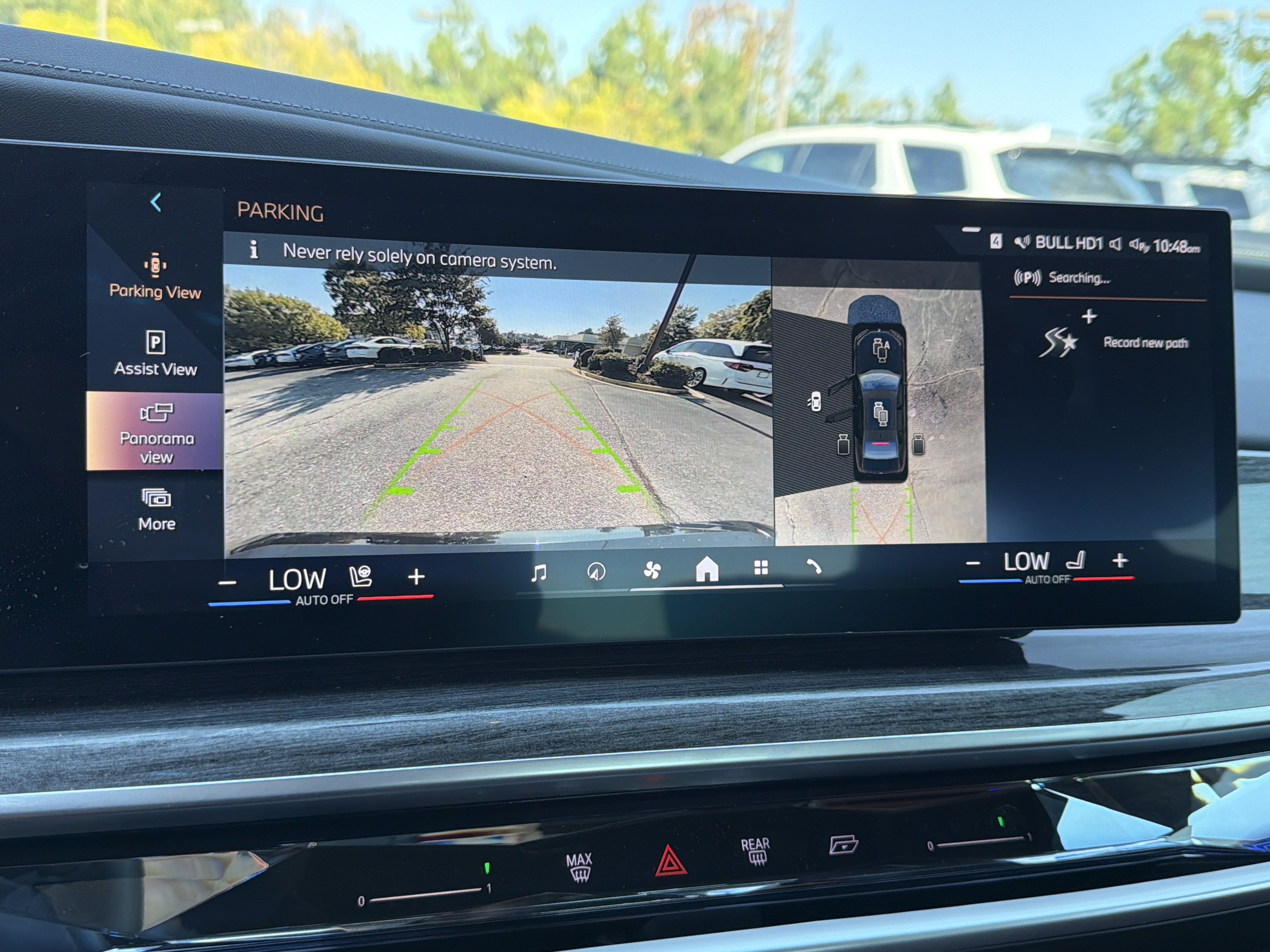 Certified 2024 BMW i7 eDrive50 w/ M Sport Package RWD image 5