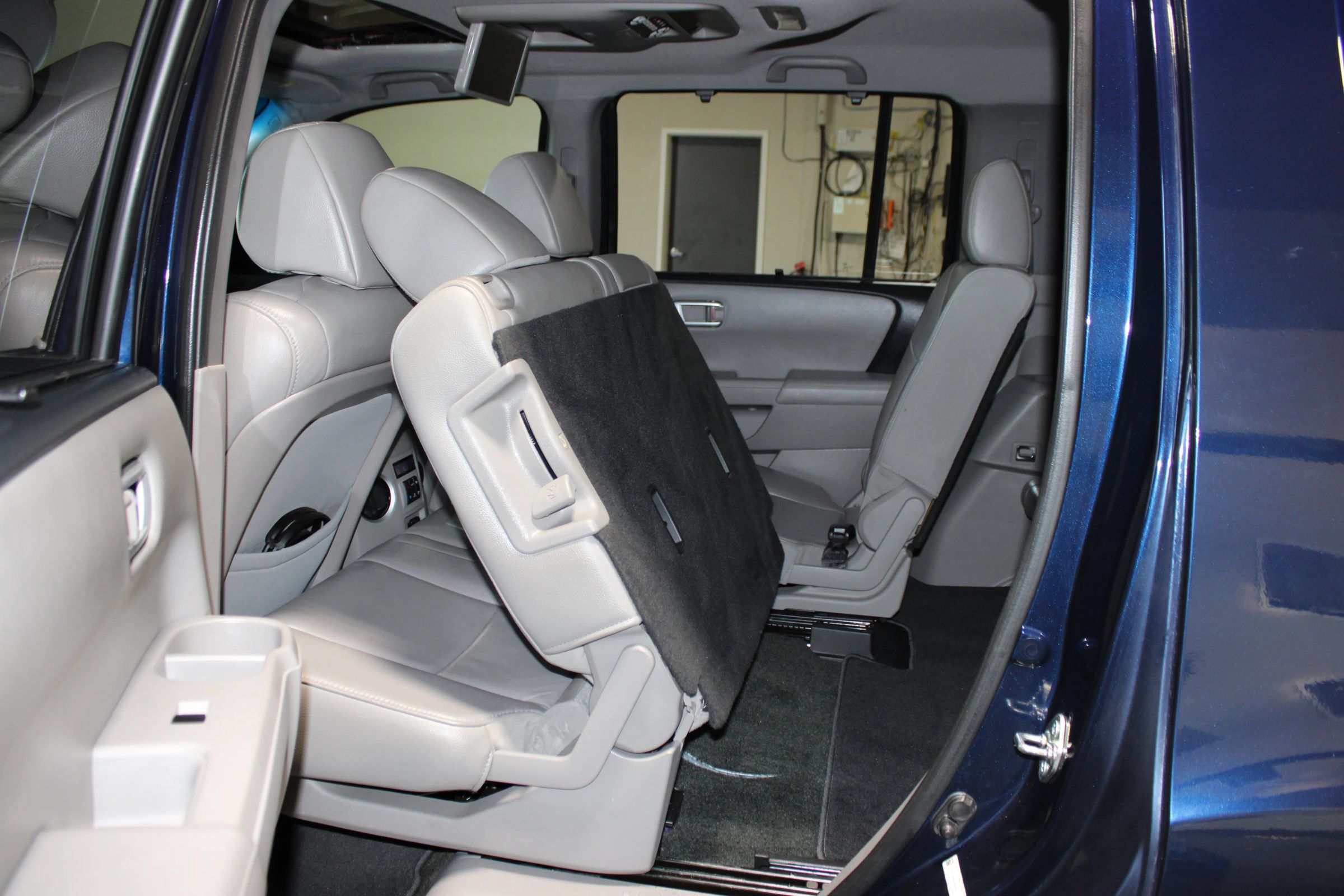 Used 2014 Honda Pilot Touring image 27
