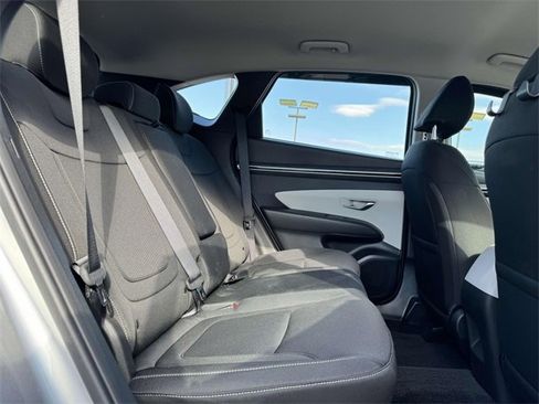Used 2024 Hyundai Tucson SE image 8