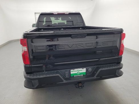 Used 2020 Chevrolet Silverado 1500 Custom w/ Custom Value Package RWD image 6