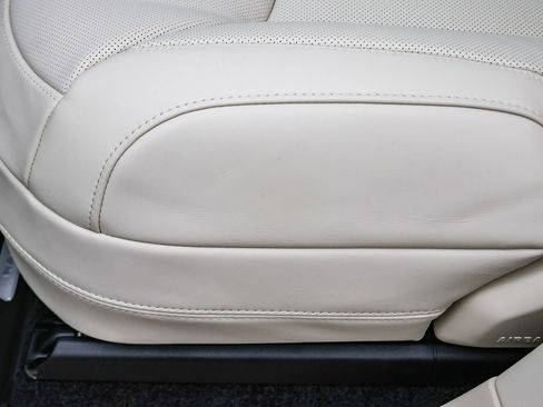 New 2026 Land Rover Range Rover SE AWD/4WD image 30