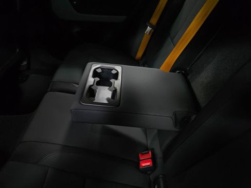 Used 2022 Polestar Polestar 2 w/ Performance Package image 17