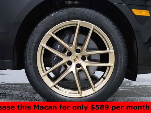 Certified 2023 Porsche Macan Turbo image 12