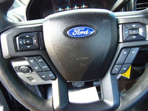 Used 2018 Ford F150 XL w/ Equipment Group 101A Mid AWD/4WD image 14