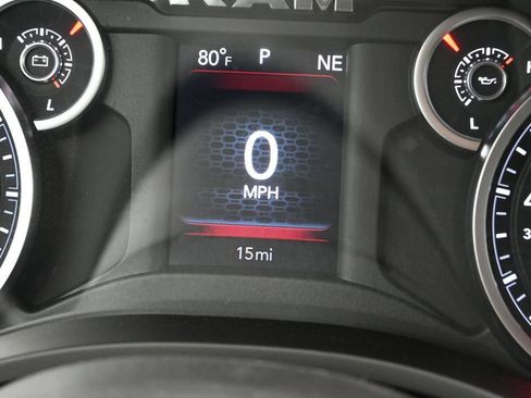 New 2026 RAM 1500 Big Horn AWD/4WD image 17