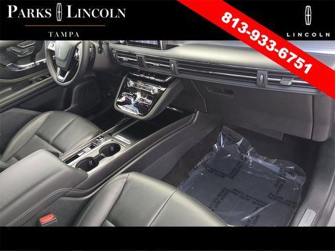 Certified 2022 Lincoln Corsair FWD w/ Equipment Group 101A image 10