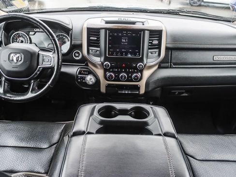 Used 2019 RAM 1500 Laramie image 19