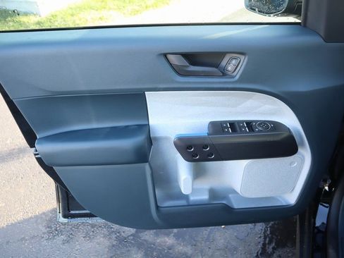 New 2026 Ford Maverick XLT w/ XLT Luxury Package image 15