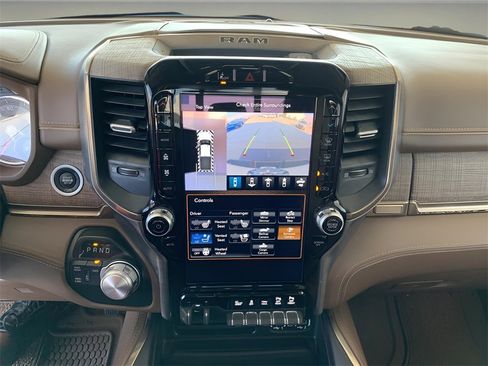 Used 2020 RAM 2500 Limited image 36