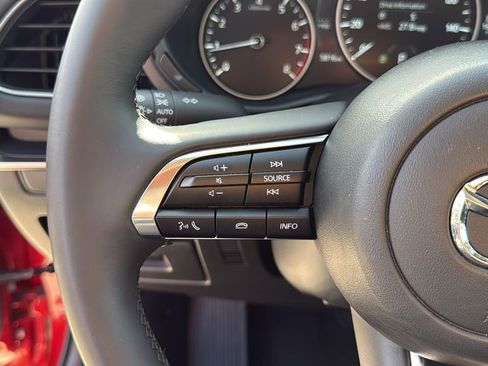 Used 2025 MAZDA MAZDA3 s image 20