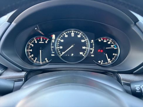 New 2025 MAZDA CX-5 Signature image 11