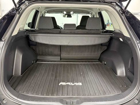 Certified 2024 Toyota RAV4 LE AWD/4WD image 27