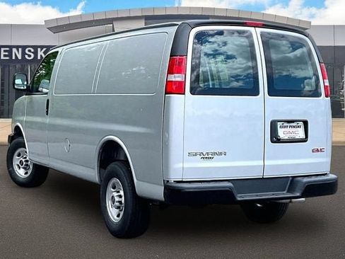 New 2026 GMC Savana 2500 w/ Driver Convenience Package RWD image 3
