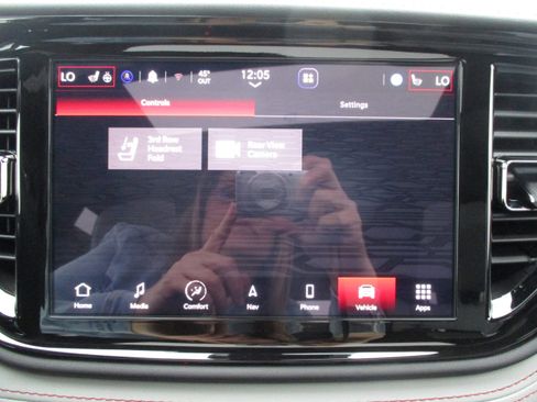 Used 2024 Dodge Durango GT image 27