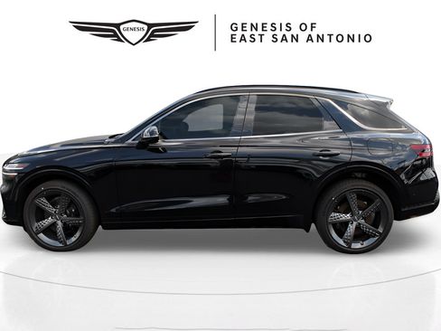 Used 2025 Genesis GV70 3.5T Sport w/ Sport Prestige Package AWD/4WD image 4
