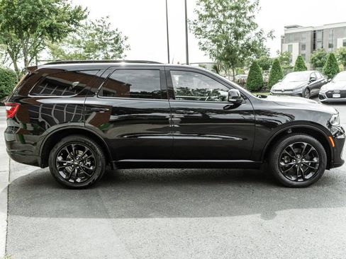 Used 2023 Dodge Durango R/T w/ Blacktop Package AWD/4WD image 3