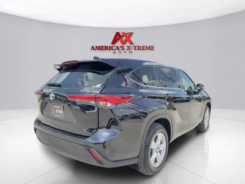 Used 2020 Toyota Highlander L image 5