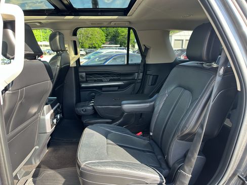 Used 2020 Ford Expedition Platinum RWD image 11