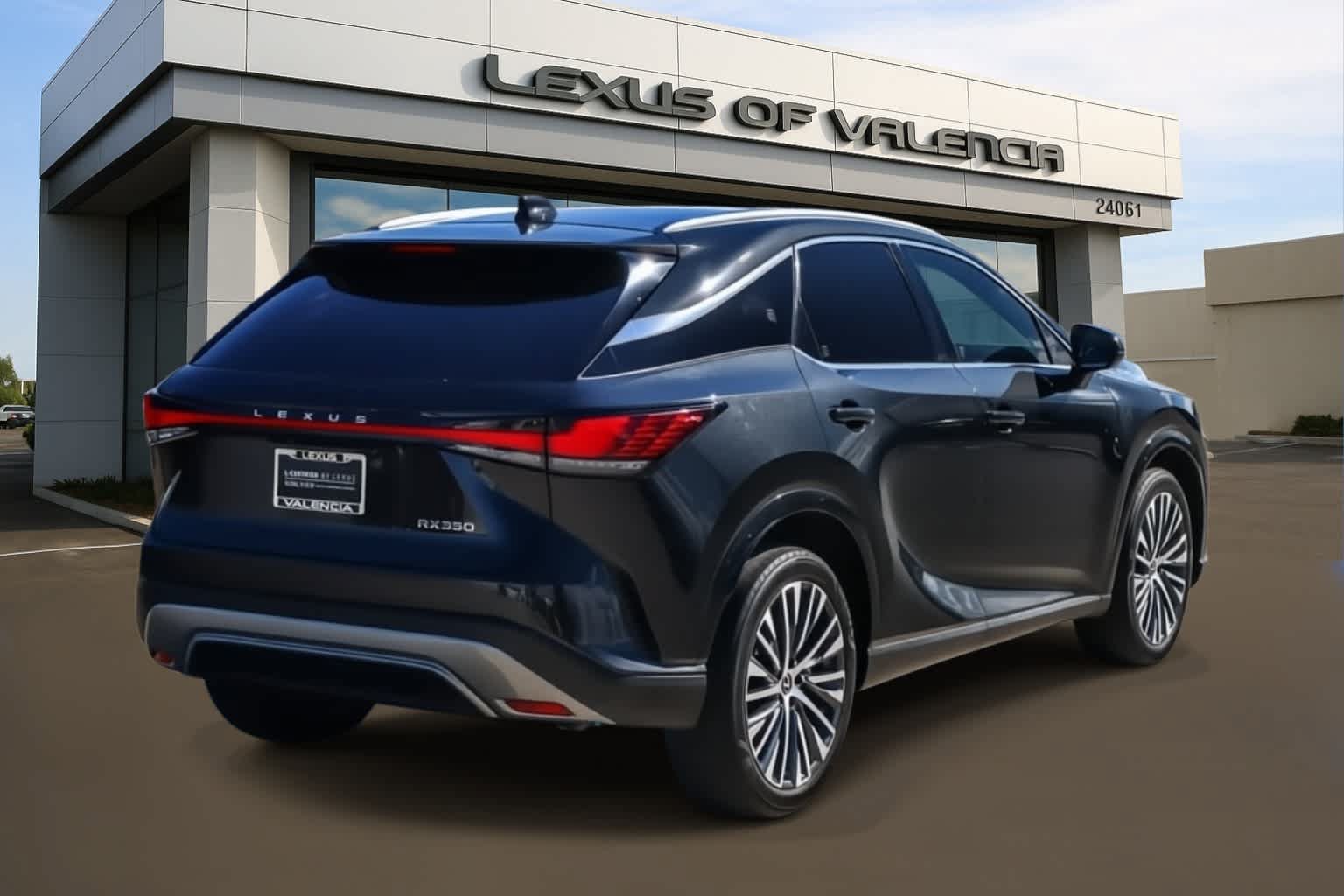 Certified 2023 Lexus RX 350 Premium Plus w/ Cold Area Package FWD image 4