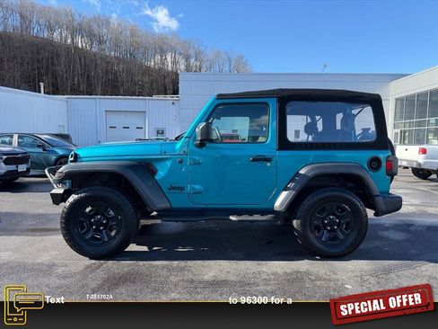Used 2024 Jeep Wrangler Sport image 8