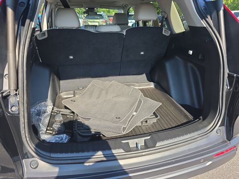 Used 2025 Honda CR-V EX-L image 12