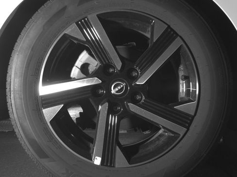 Used 2025 Nissan Sentra SV image 15