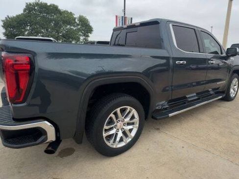 Used 2020 GMC Sierra 1500 SLT RWD image 8