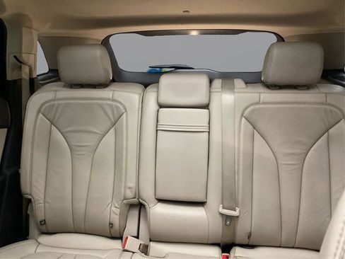 Used 2017 Lincoln MKX Reserve w/ Lincoln MKX Climate Package image 20