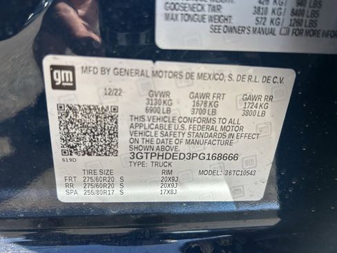 Used 2023 GMC Sierra 1500 SLT w/ SLT Premium Package image 9