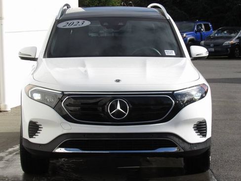 Used 2023 Mercedes-Benz EQB 300 4MATIC image 3