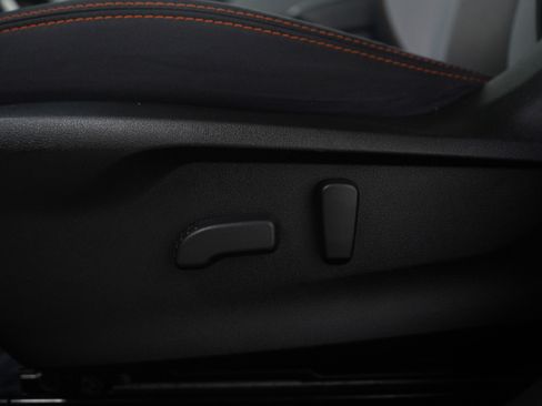 Used 2023 Subaru Crosstrek 2.0i Premium image 23