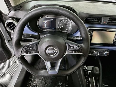 Certified 2025 Nissan Versa SV w/ Trunk Package FWD image 18