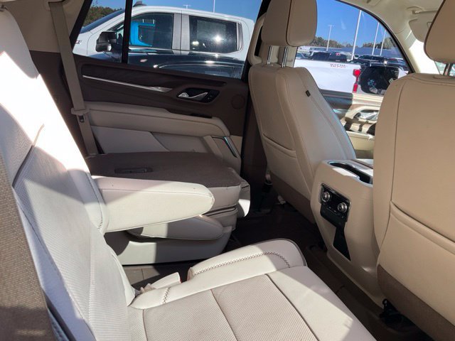 Used 2021 GMC Yukon Denali AWD/4WD image 7