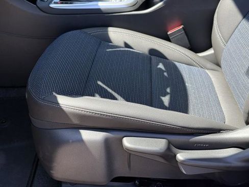 New 2026 Buick Envista Preferred FWD image 17