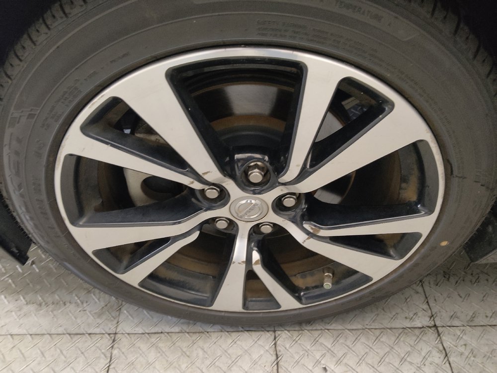 Used 2018 Nissan Maxima Platinum FWD image 31