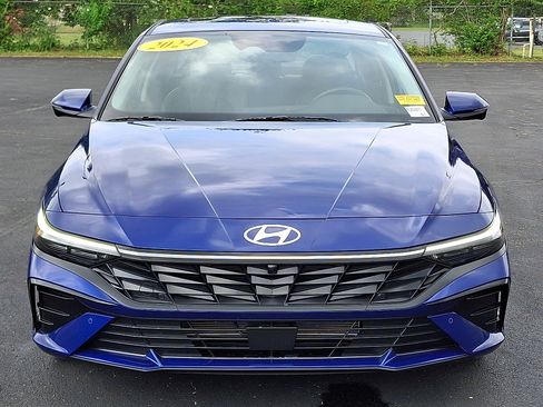 Used 2024 Hyundai Elantra Limited FWD image 29