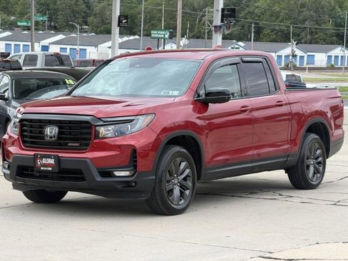 Used 2021 Honda Ridgeline Sport image 3