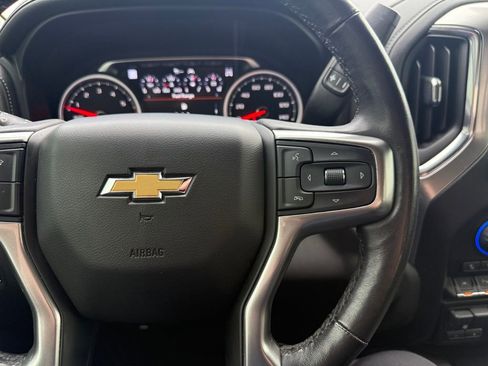 Used 2020 Chevrolet Silverado 1500 LTZ w/ LTZ Plus Package image 11