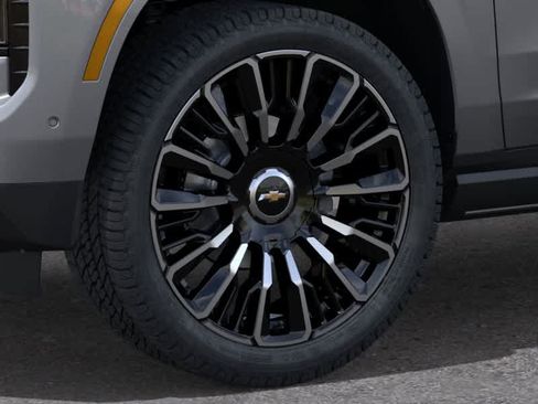 New 2026 Chevrolet Tahoe High Country AWD/4WD image 9