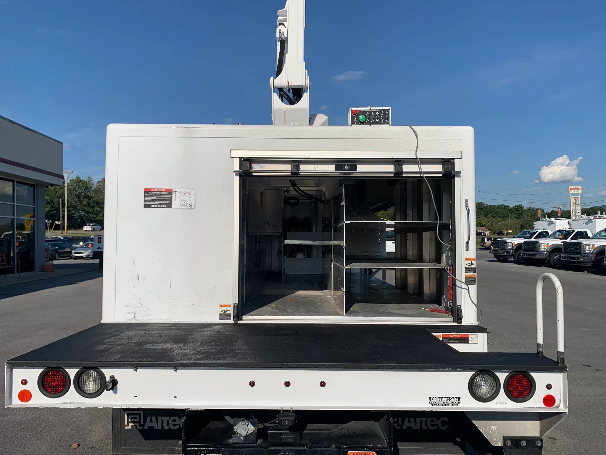 Used 2020 Ford F550 2WD Regular Cab Super Duty image 39