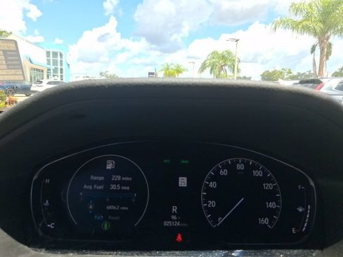 Used 2018 Honda Accord EX-L image 34