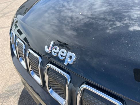 Certified 2022 Jeep Compass Latitude image 23