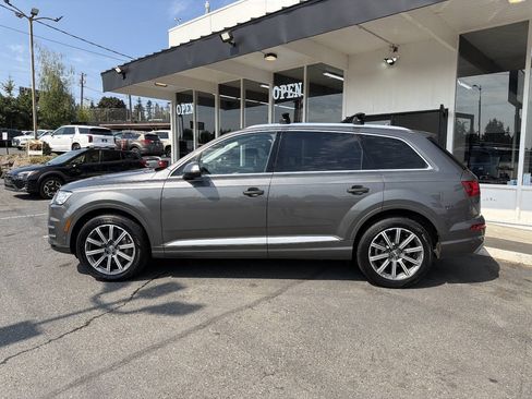 Used 2019 Audi Q7 3.0T Premium Plus AWD/4WD image 3