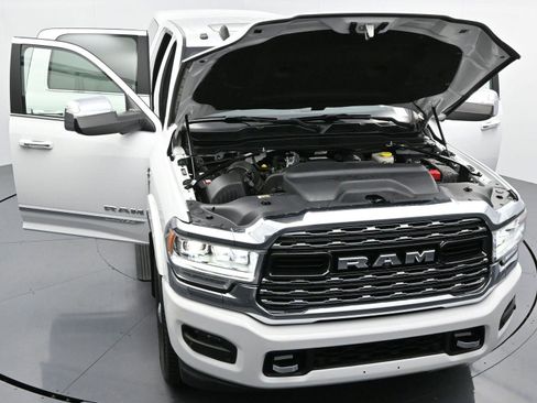 Used 2019 RAM 3500 Limited image 42