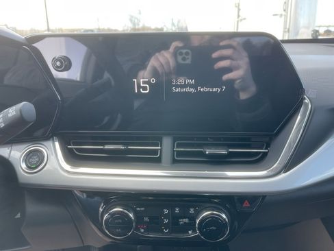 New 2026 Chevrolet Trax LT w/ LT Convenience Package image 16