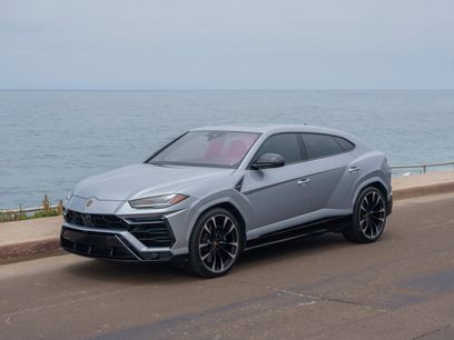 Used 2022 Lamborghini Urus