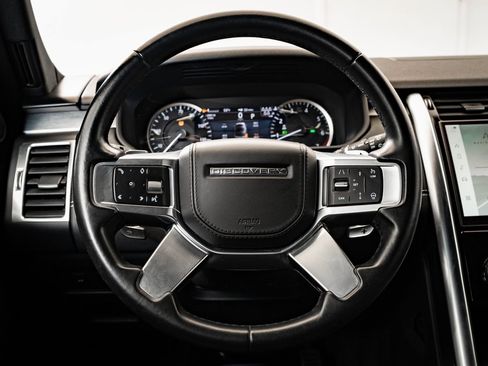 Used 2023 Land Rover Discovery S R-Dynamic image 43