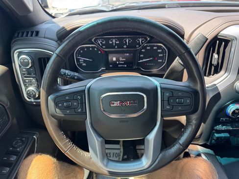 Used 2020 GMC Sierra 1500 SLT w/ SLT Premium Plus Package AWD/4WD image 10