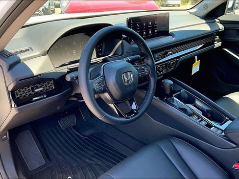New 2025 Honda Accord EX-L image 6